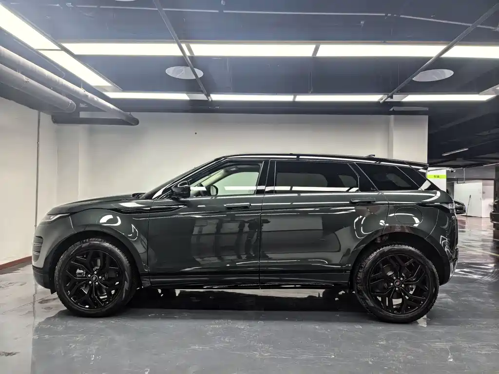 Land Rover Evoque PHEV 2024 — фото 9