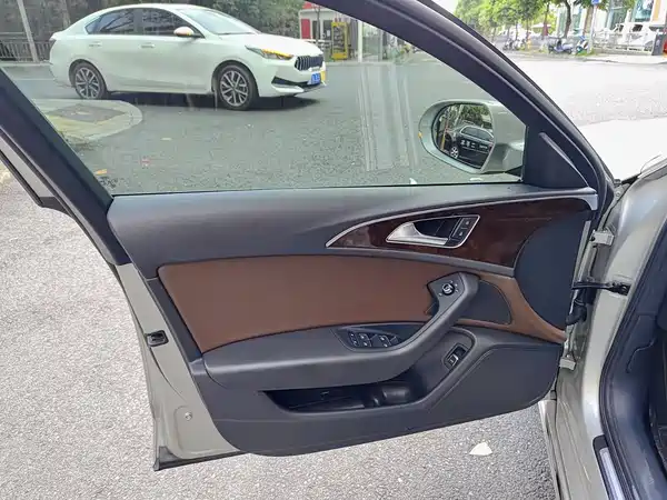 Audi A6L 2016