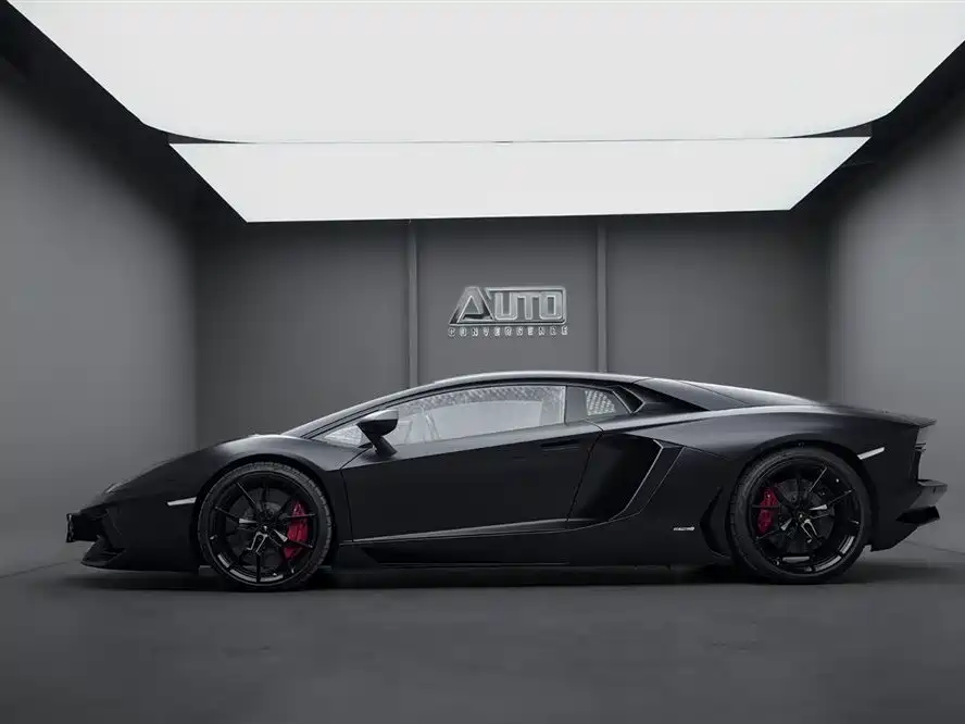 Lamborghini Aventador 2016 — фото 5