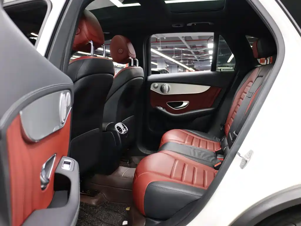 Mercedes-Benz GLC AMG 2021 — фото 20