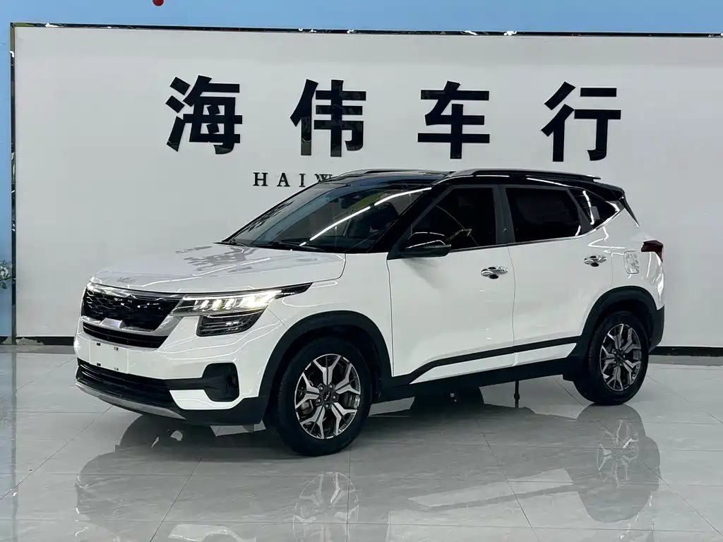 Kia KX3 2022 — фото 1