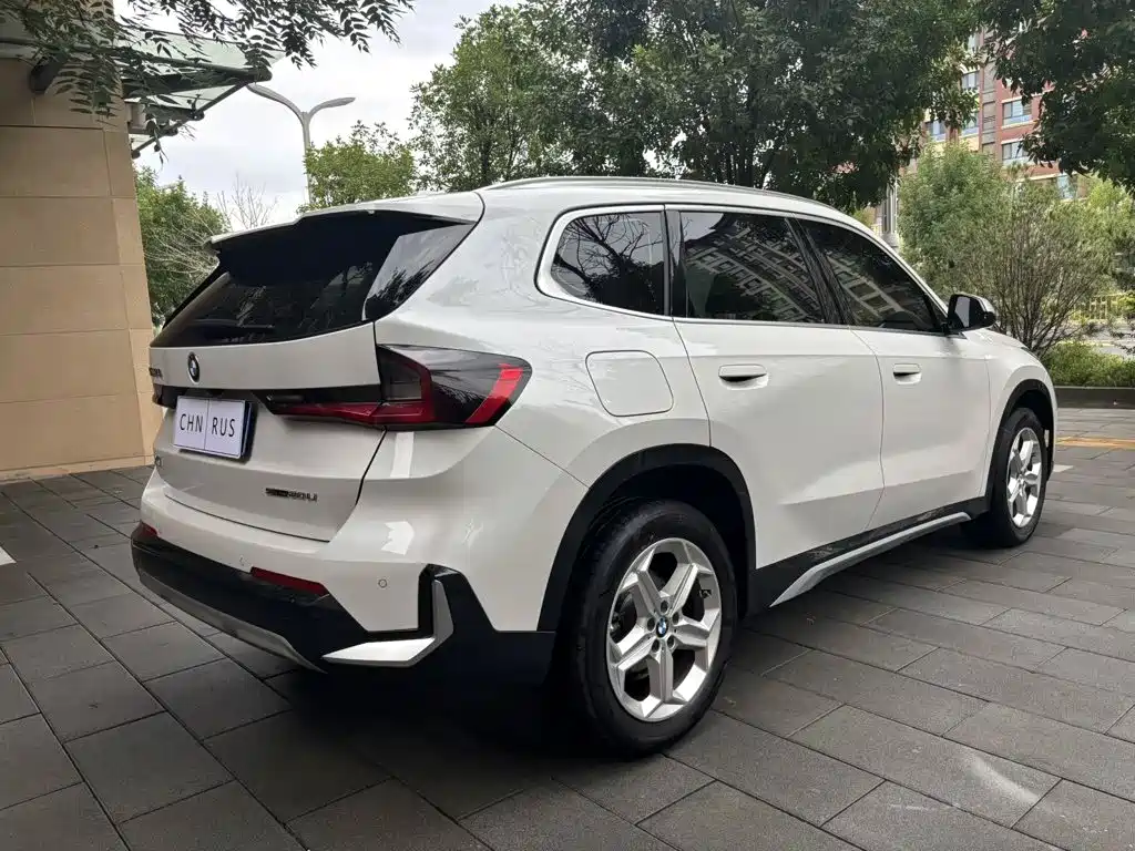 BMW X1 2023 — фото 3
