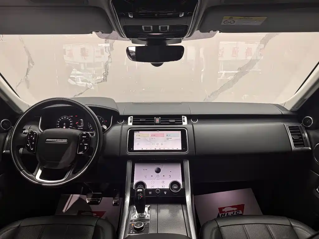 Land Rover Sport 2020 — фото 10