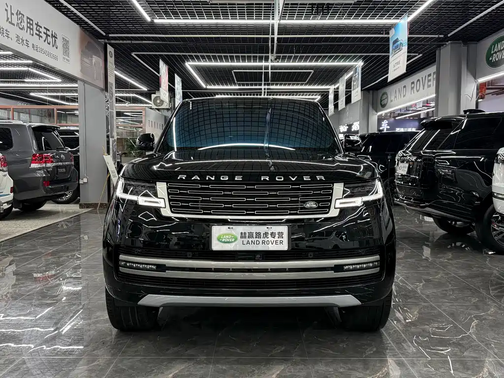 Land Rover Range Rover 2023 — фото 8
