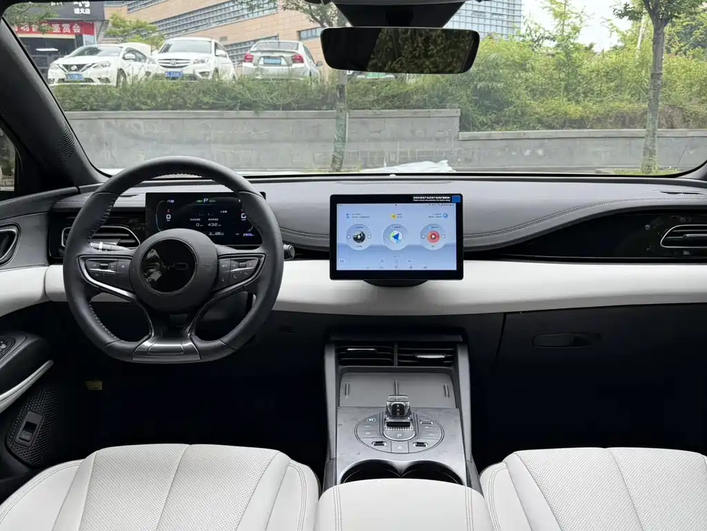 BYD Seal 06 2024 — фото 13