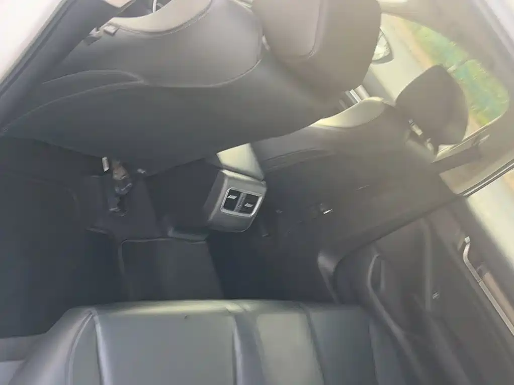 Honda Accord 2020 — фото 10