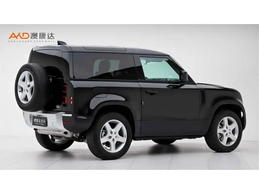 Land Rover Defender 2023 — фото 3