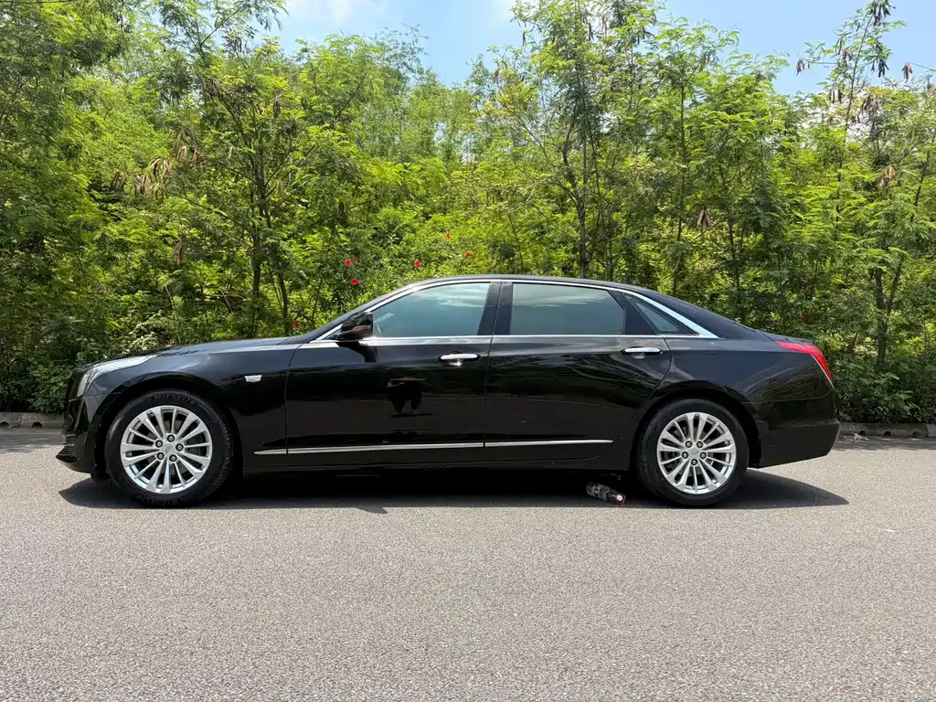 Cadillac CT6 2017 — фото 5