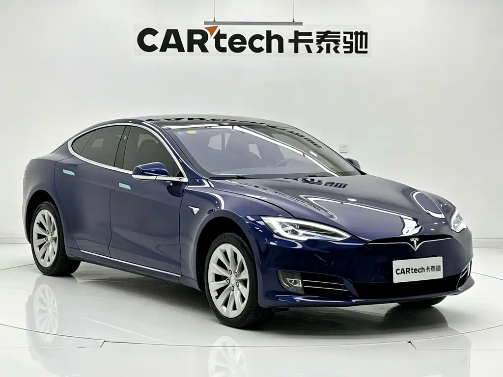 Tesla Model S 2018 — фото 6