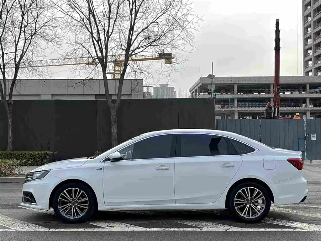 Roewe i6 Classic 2021 — фото 4