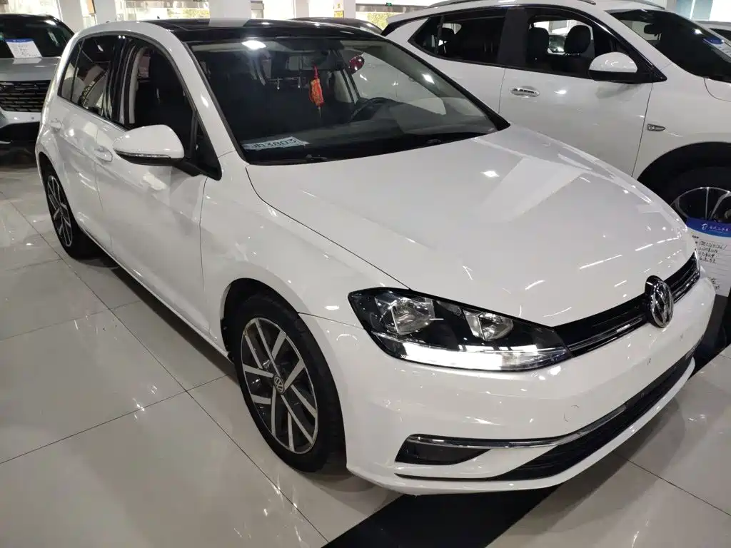 Volkswagen Golf 2020