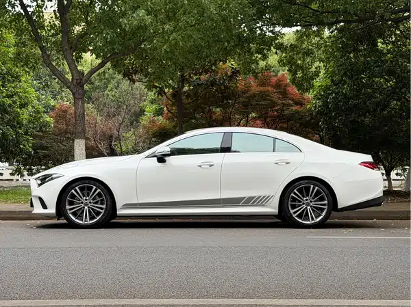 Mercedes-Benz CLS 2021