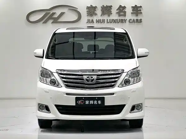 Toyota Alphard 2014