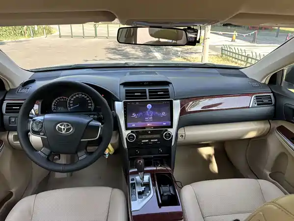 Toyota Camry 2014