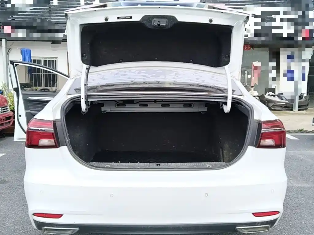 Roewe i6 Classic 2020 — фото 19