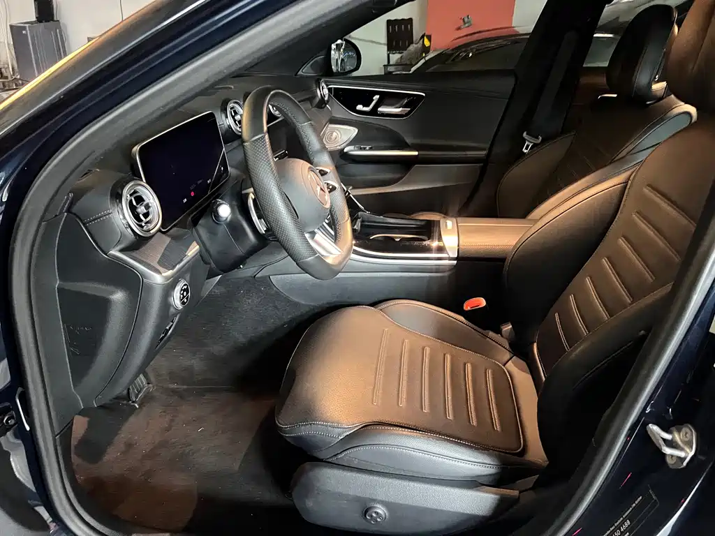 Mercedes-Benz C-Class 2022