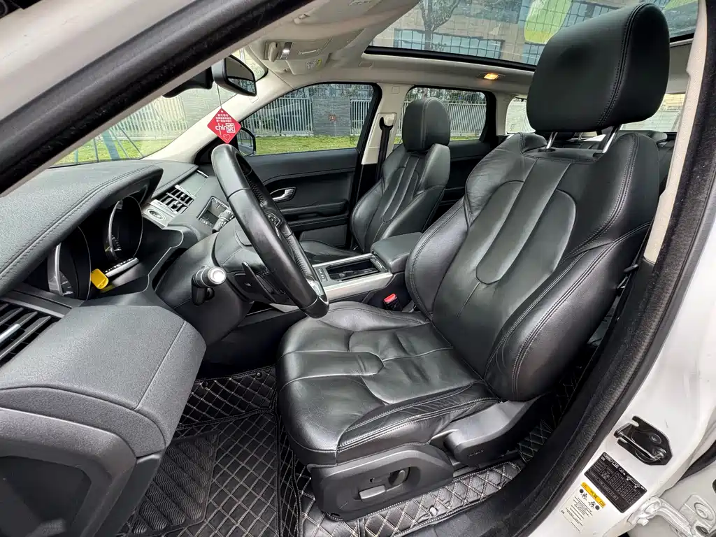 Land Rover Evoque 2015 — фото 5