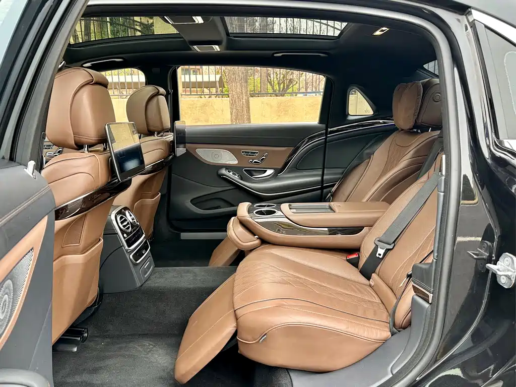 Mercedes-Benz Maybach S-Class 2019 — фото 13