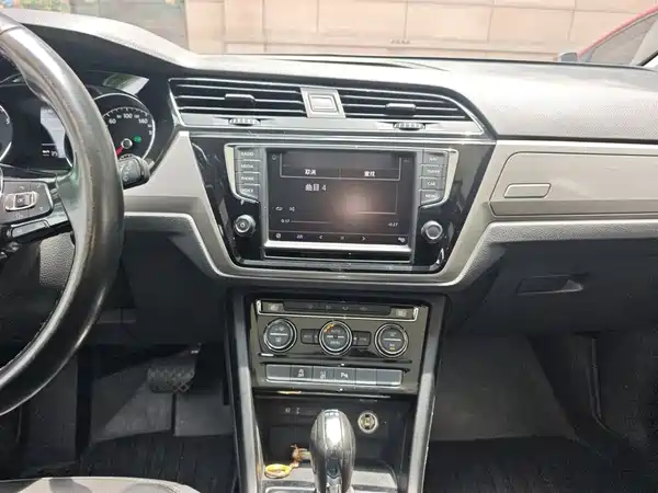 Volkswagen Touran 2019