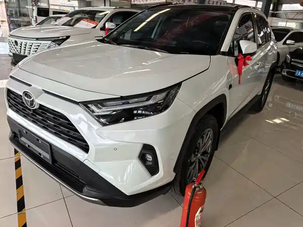 Toyota RAV4 2023