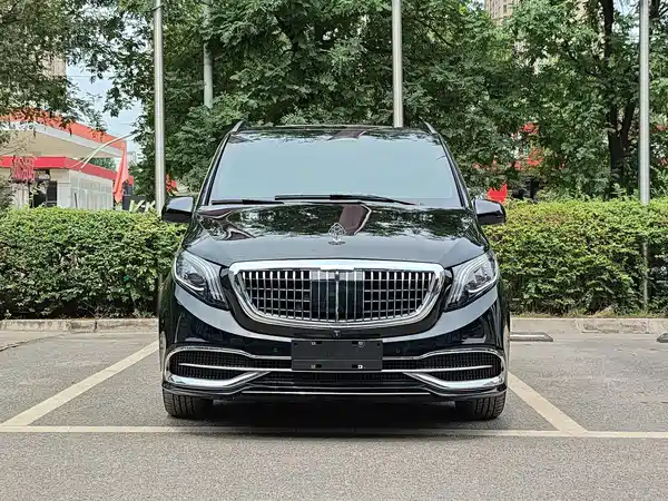 Mercedes-Benz Vito 2025