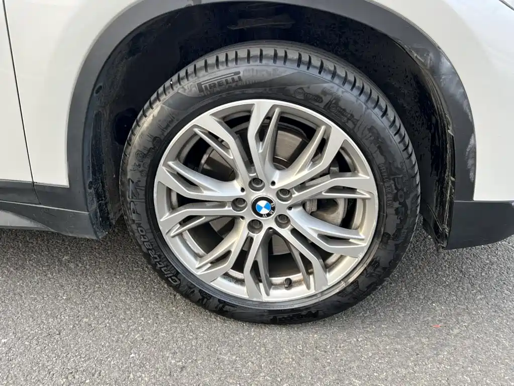 BMW X1 2019 — фото 16