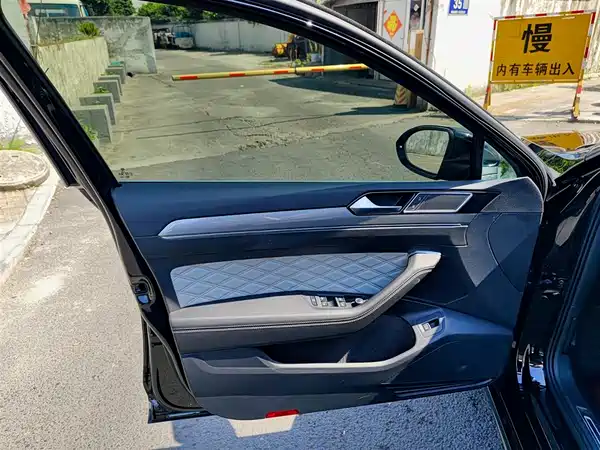 Volkswagen Magotan 2023