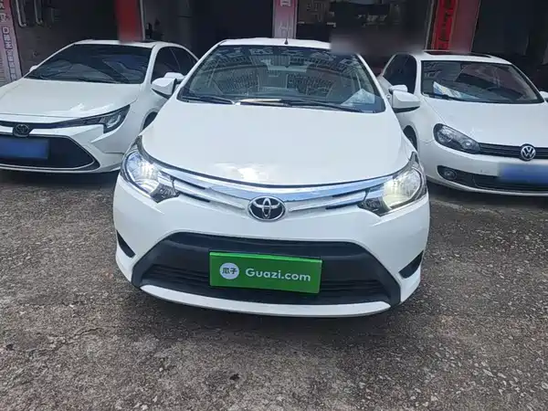 Toyota Vios 2015