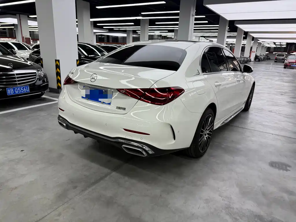 Mercedes-Benz C-Class 2023 — фото 15