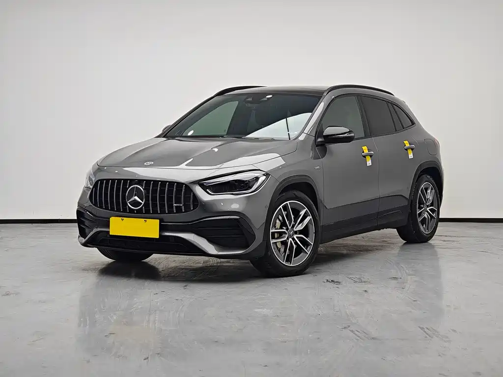 Mercedes-Benz GLA AMG 2021