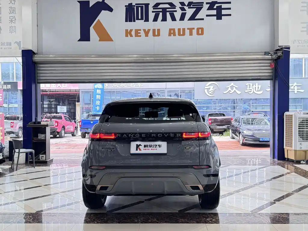 Land Rover Evoque 2021 — фото 15