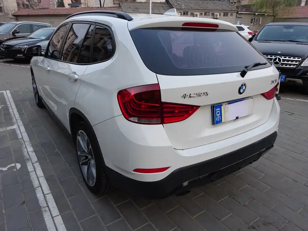BMW X1 2014 — фото 20