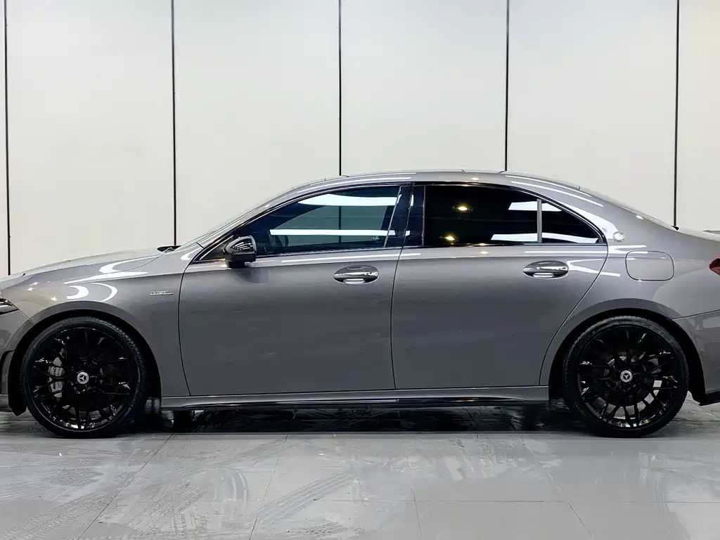 Mercedes-Benz A-Class AMG 2021 — фото 4