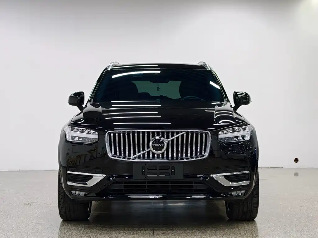 Volvo XC90 2021 — фото 13
