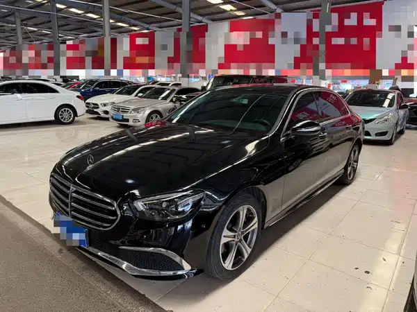 Mercedes-Benz E-Class 2018