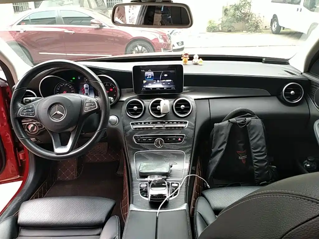 Mercedes-Benz C-Class 2018 — фото 10