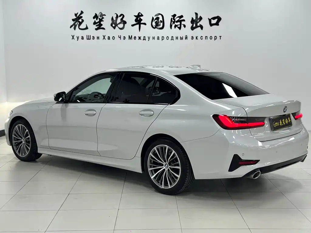 BMW 3 Series 2022