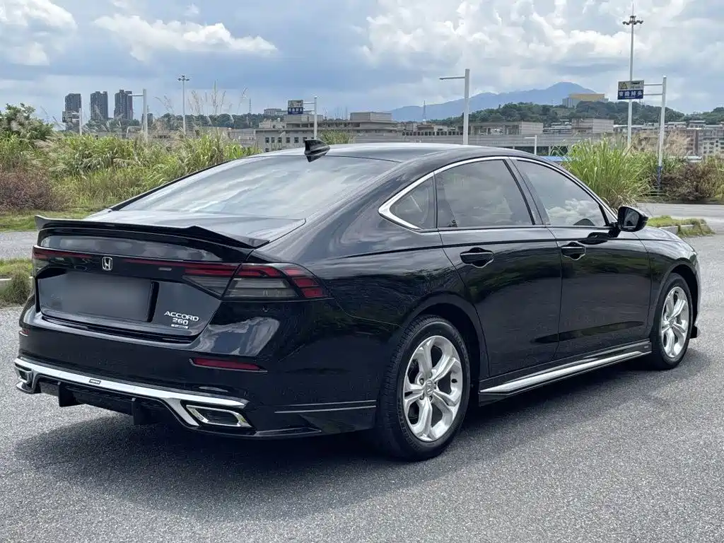 Honda Accord 2024 — фото 14
