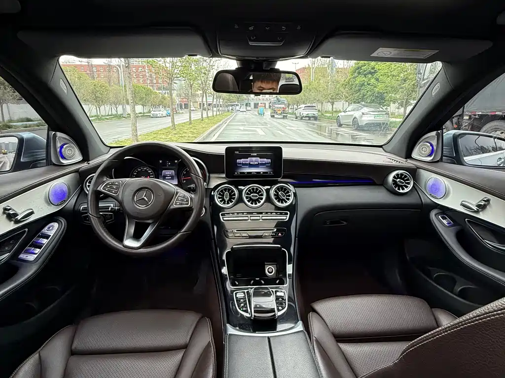 Mercedes-Benz GLC 2016