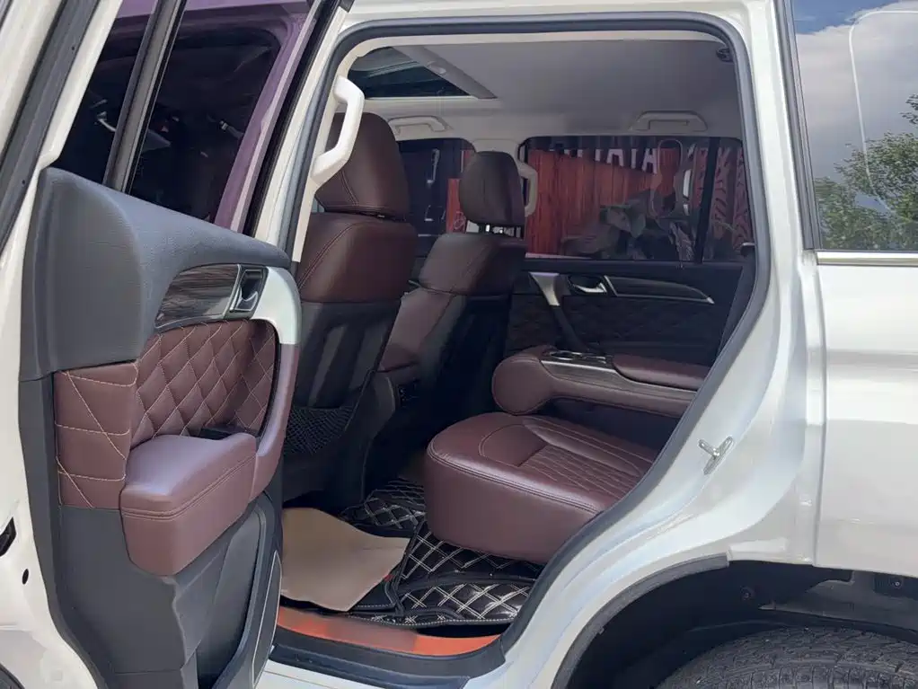 Haval H9 2020 — фото 12