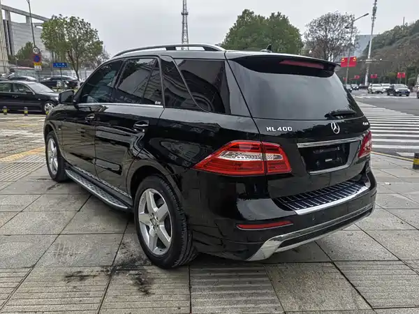 Mercedes-Benz M-Class 2013