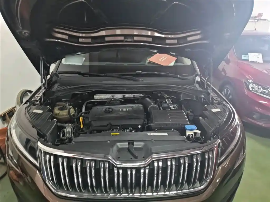 Skoda Kodiaq 2017 — фото 20