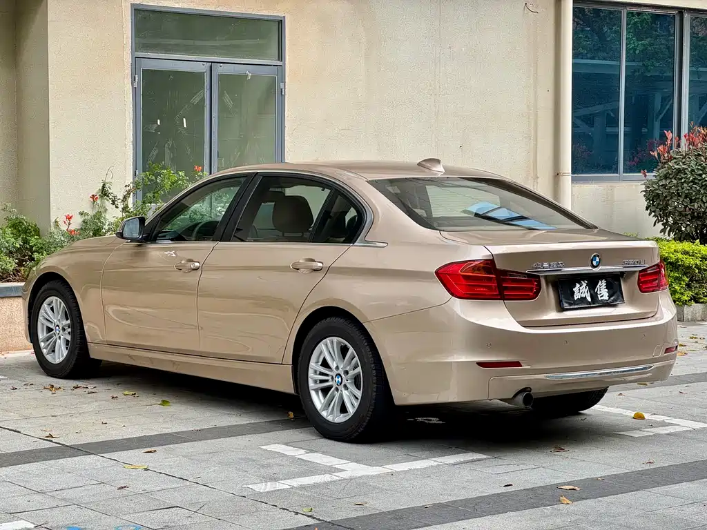 BMW 3 Series 2013 — фото 9