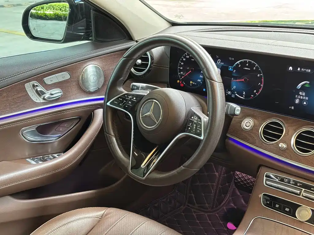 Mercedes-Benz E-Class 2021