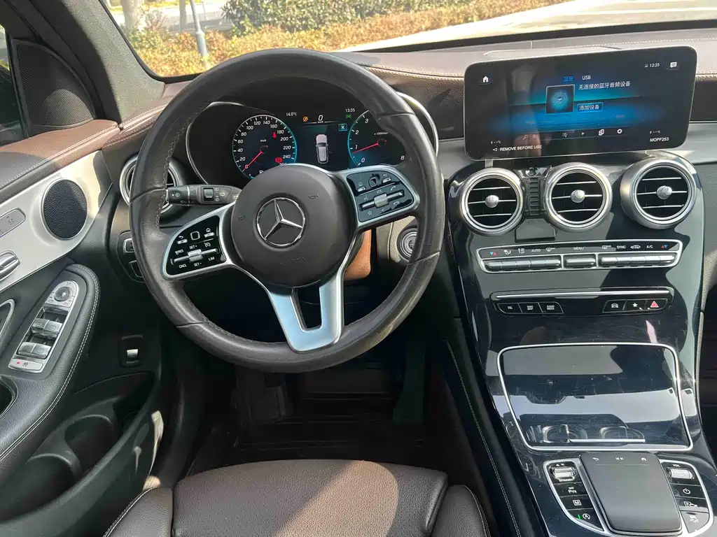 Mercedes-Benz GLC 2022 — фото 17