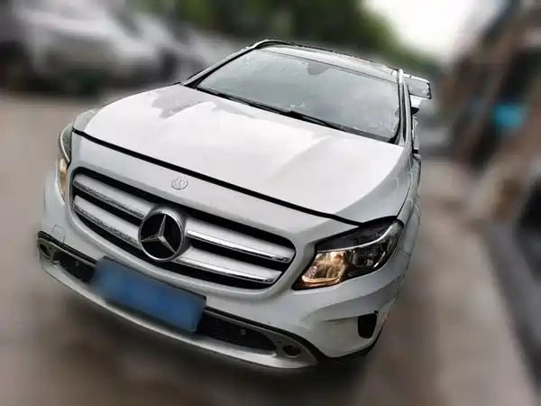 Mercedes-Benz GLA 2016