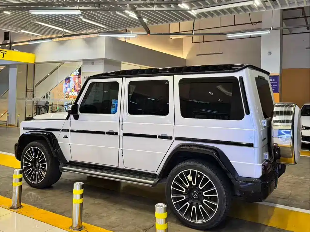 Mercedes-Benz G-Class 2016