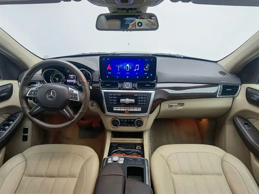 Mercedes-Benz GL-Class 2015 — фото 6