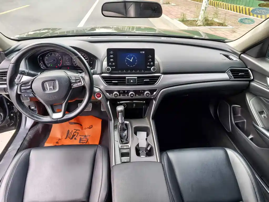 Honda Accord 2019 — фото 4