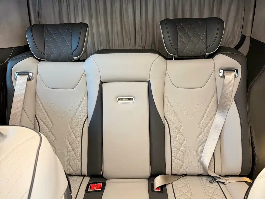 Ford Tourneo 2022 — фото 11